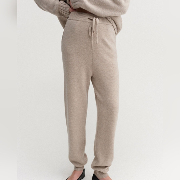 H & M Premium Cashmere Joggers  Sweatpants Drawstring Small Tan Taupe - Picture 1 of 9